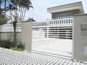 Linda Casa Pe na Areia